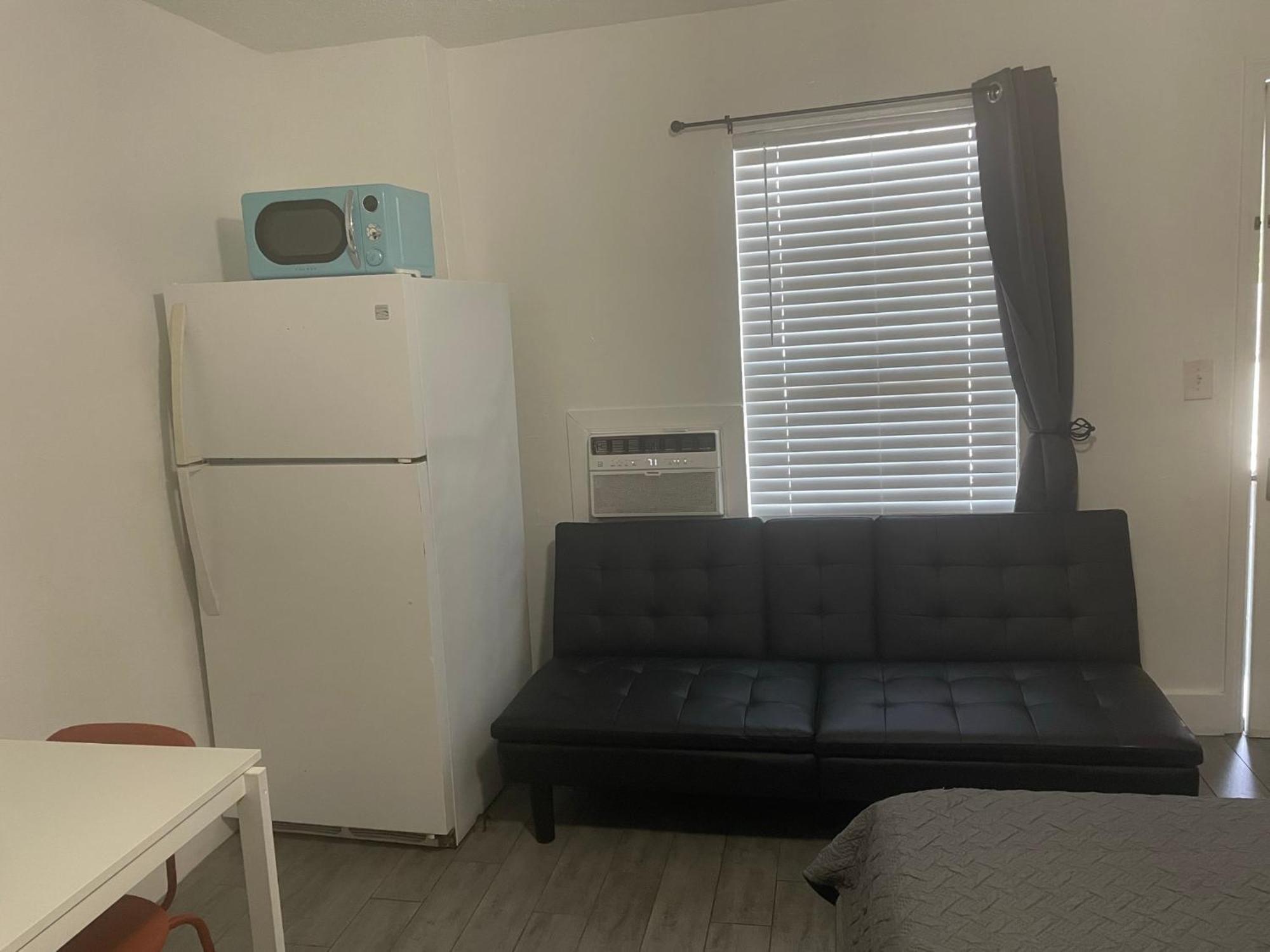 Trendy Studios In Hollywood Exterior foto
